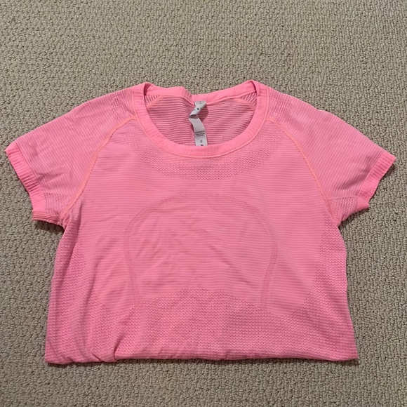 lululemon athletica Tops - Lululemon Swiftly